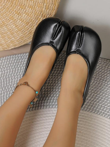 Split Toe Tabi Ballet Flats